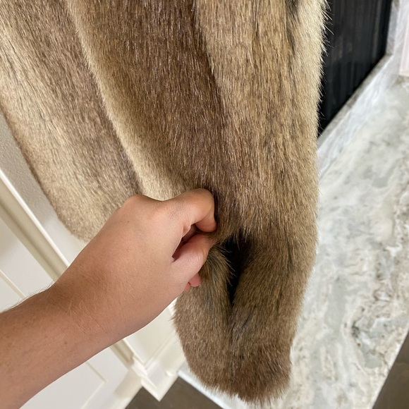 Zara Faux Fur Vest - Picture 6 of 8